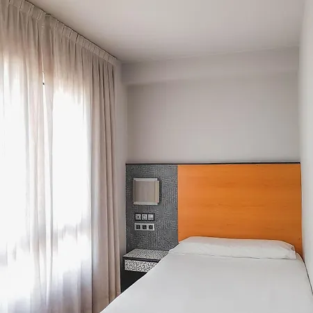 Faranda Pathos Gijon, Ascend Collection 3* Gijon
