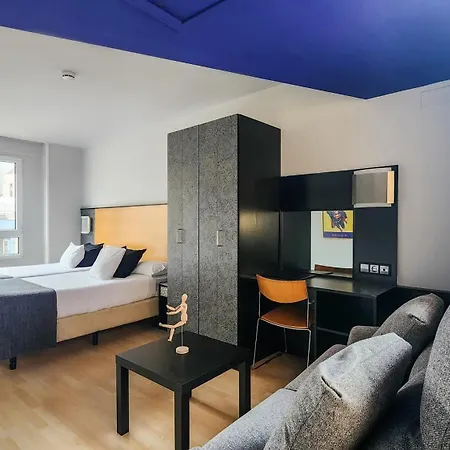Faranda Pathos Gijon, Ascend Collection מלון 3*