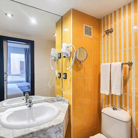 Hotel Faranda Express Pathos 3*