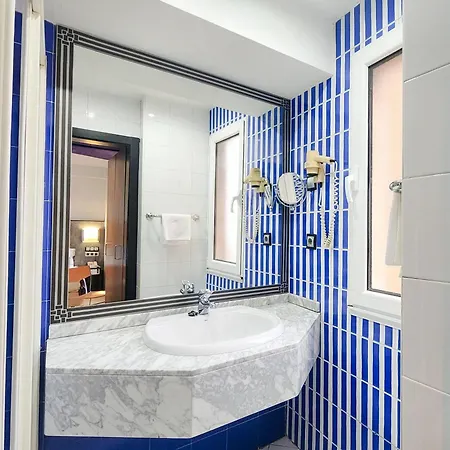 Faranda Pathos Gijon, Ascend Collection 3* Gijon
