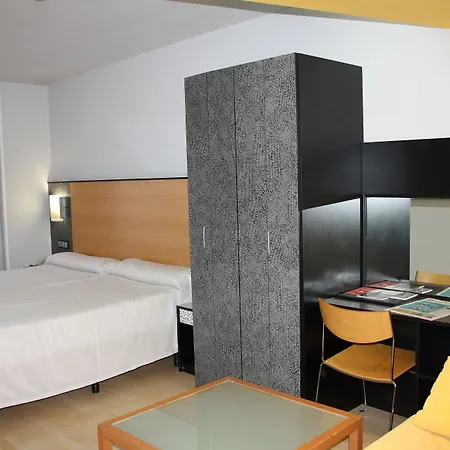 Faranda Pathos Gijon, Ascend Collection Gijon