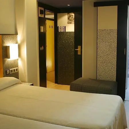 Hotel Faranda Express Pathos Gijón