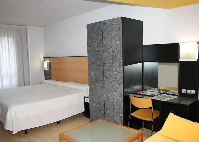 Faranda Pathos Gijon, Ascend Collection 希洪