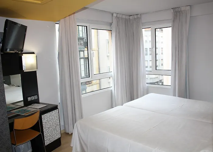 Faranda Pathos Gijon, Ascend Collection 3* 希洪